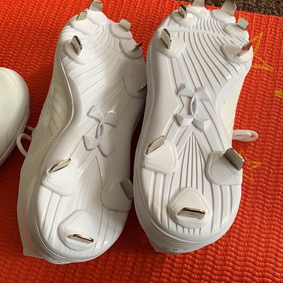Under armour women shoes cleats shoes 7 - Picture 7 of 11